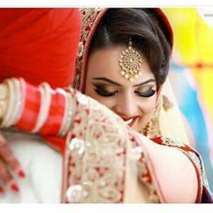 COUPLES — Tehnu chahun di saari Hadh muka deva wedding car in Punjab