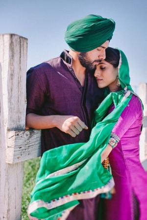 COUPLES wedding car Punjab — Punjab Wedding Cars