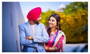 COUPLES wedding car Punjab — Punjab Wedding Cars