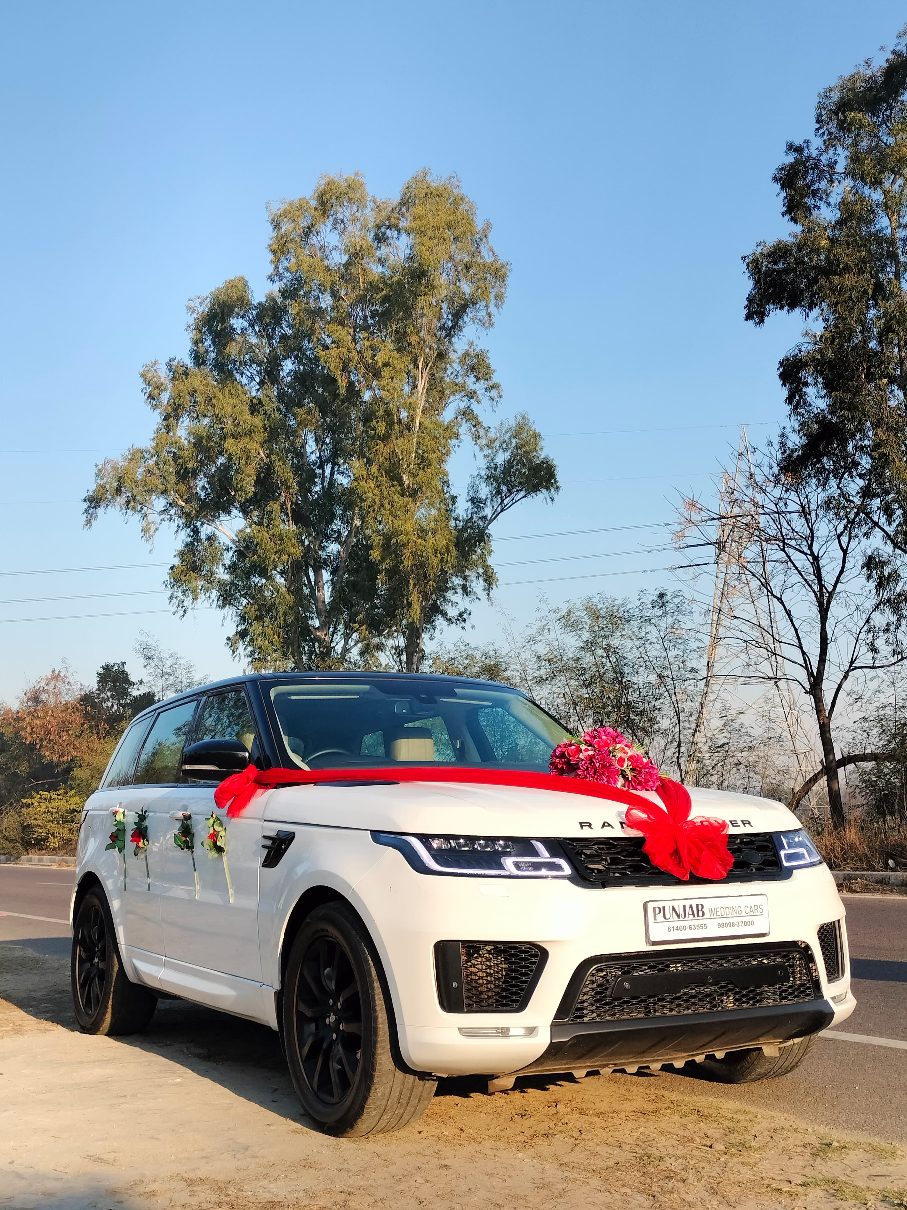 Land Rover Range Rover Sport (New) White wedding car hire Punjab — Punjab Wedding Cars