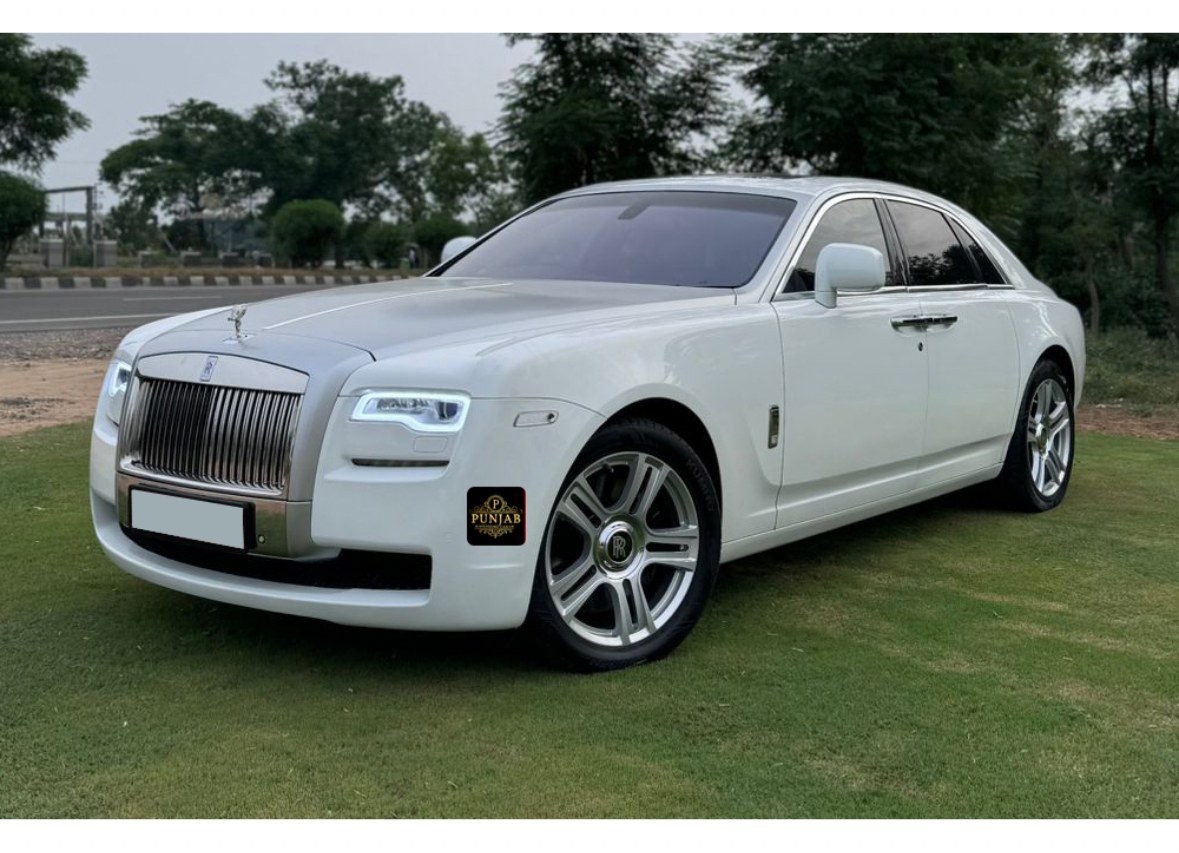 Rolls Royce Ghost White / Silver wedding car hire Punjab — Punjab Wedding Cars