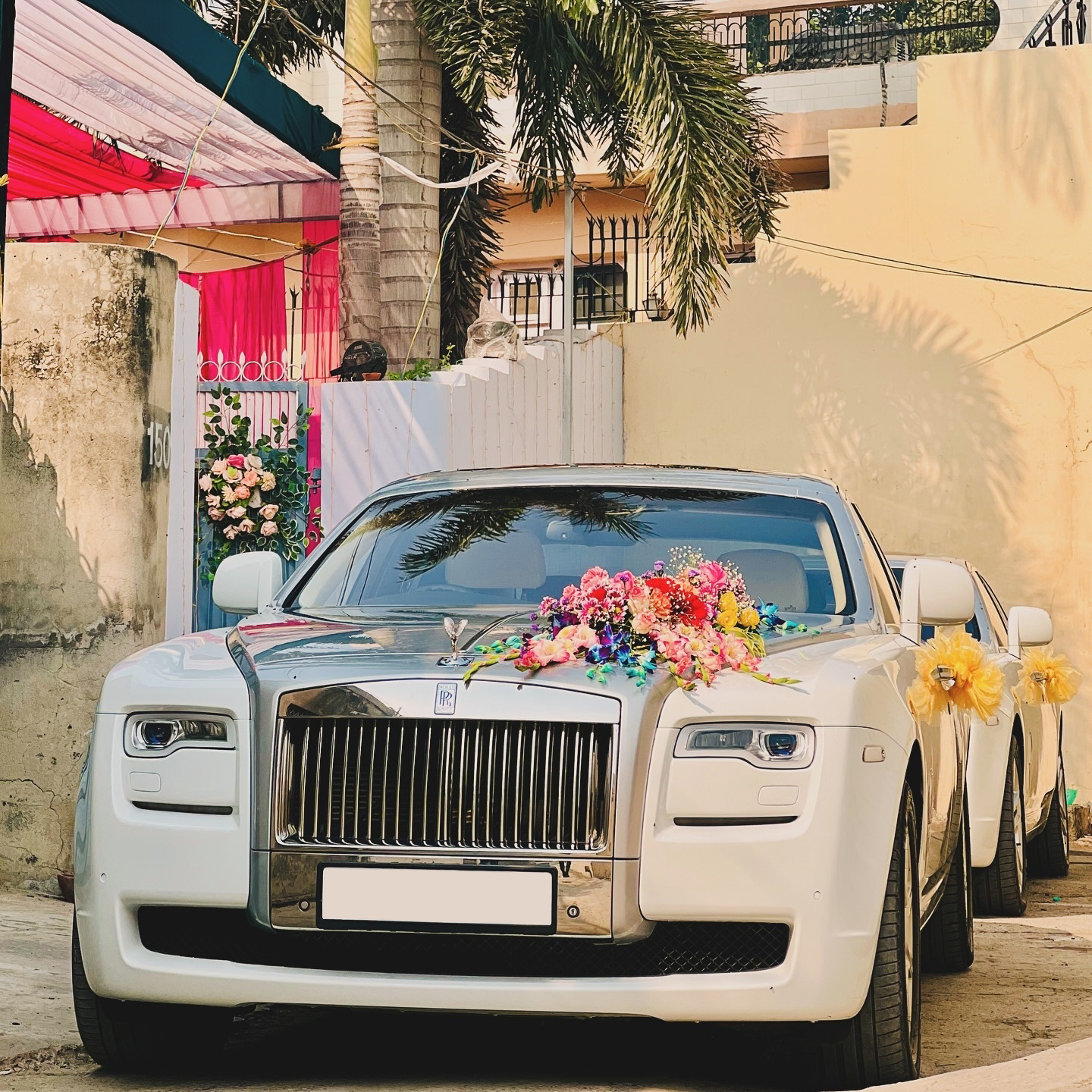 Rolls Royce Ghost White / Silver wedding car hire Punjab — Punjab Wedding Cars